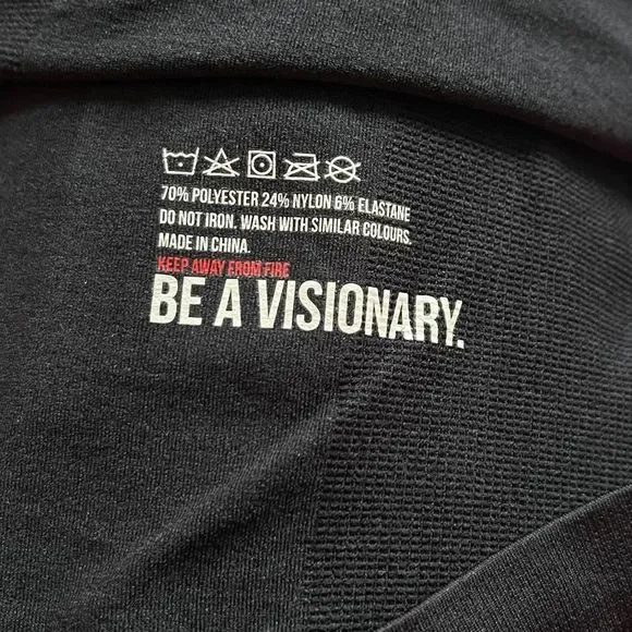 Gymshark Men’s V1 Onyx Seamless Workout Tank Size XL 
Black and blue - Picture 6 of 7